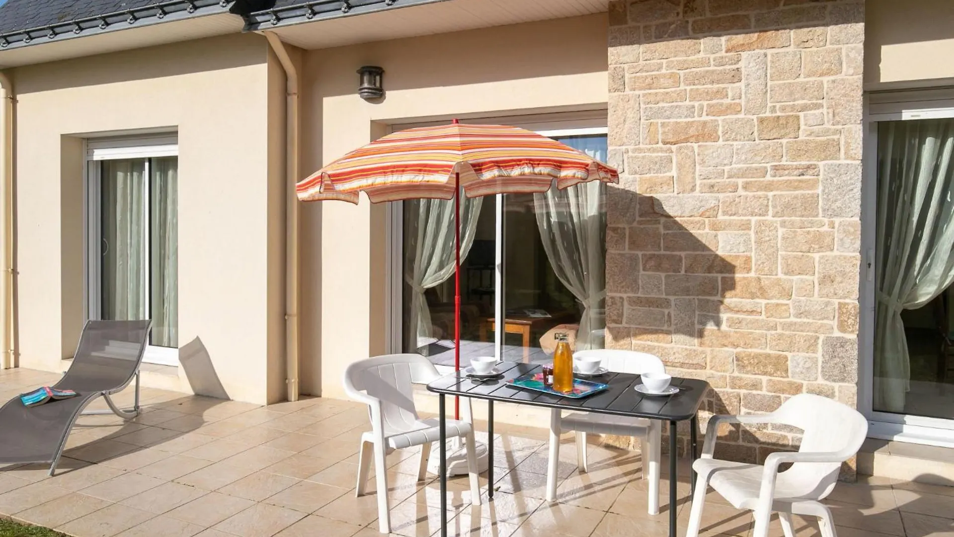 Holiday Home Hortensias By Interhome Clohars-Carnoet